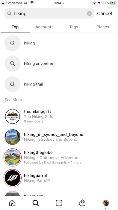 สมมติว่าเรา ค้นหาคำว่า Hiking ก็จะเห็นว่ามี Keyword ใกล้เคียงปรากฏขึ้นด้วย